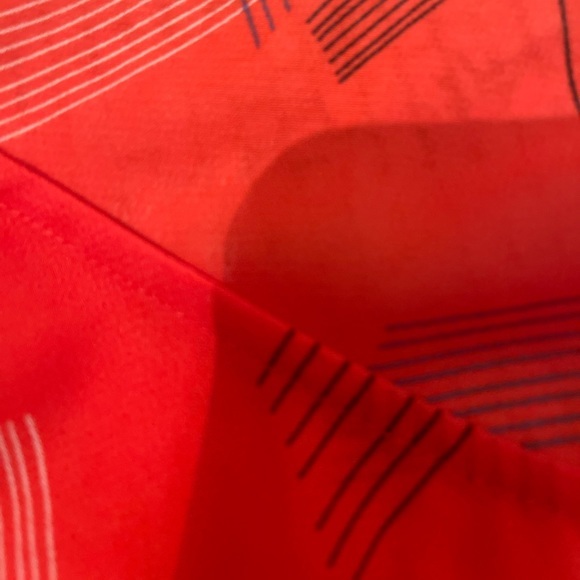 Halogen Top Red Size Small - Picture 5 of 6